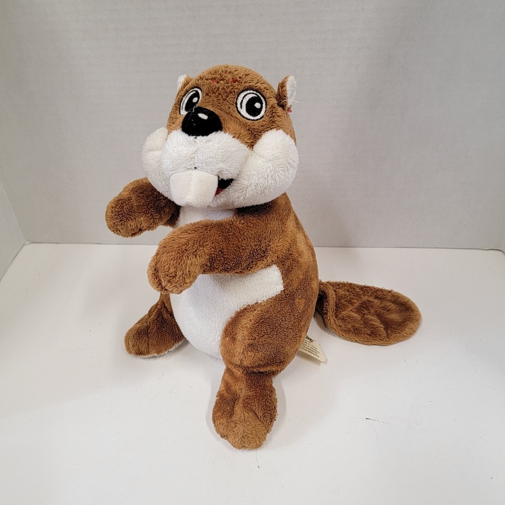 Buckees Plush Buckee The Beaver Stuffed Animal does not have hat or shirt